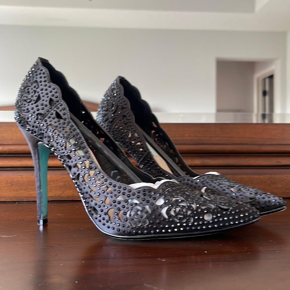 Like New Rhinestone Besty Johnson Elsa Heels